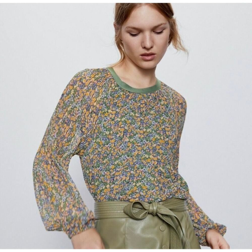 Zara Floral Print Pleated Multicolor Blouse Size Medium